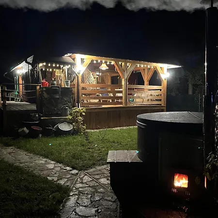 Sielanka, Wyjatkowy Dom, Jacuzzi בית נופש *